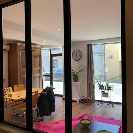 Ferienwohnung Un Tour En Arles Exterior foto