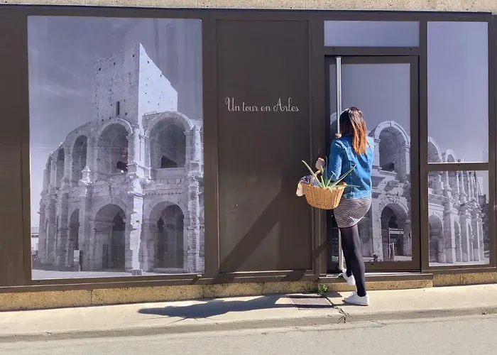 Un Tour En Arles